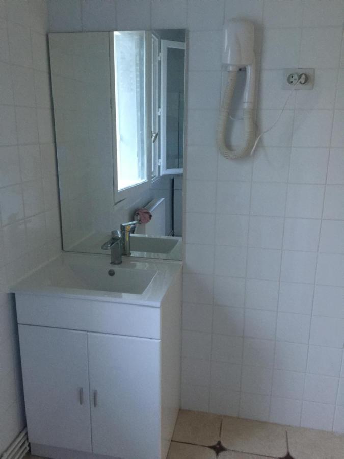 Lori Hostel Bobigny Exteriér fotografie