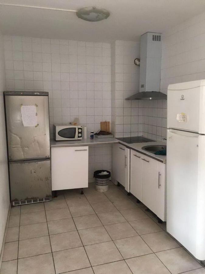 Lori Hostel Bobigny Exteriér fotografie